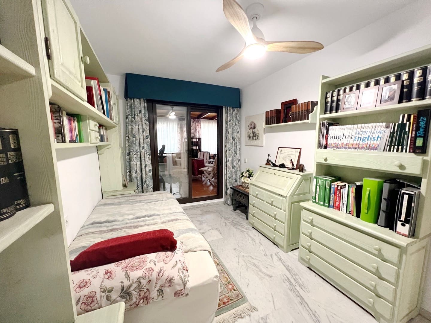 3 Zimmer Apartment zu verkaufen in Marbella mit Pool Garage - 640.000 € (Ref: 8675630)