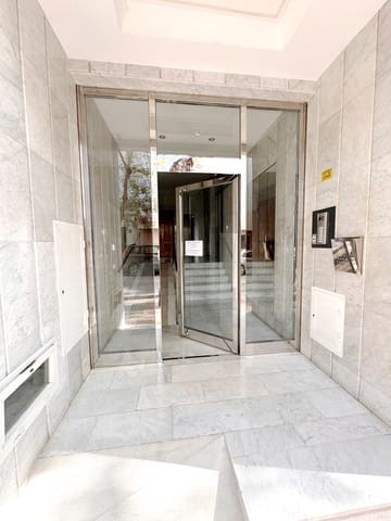 Garage te koop in Marbella - € 22.000 (Ref: 8679667)