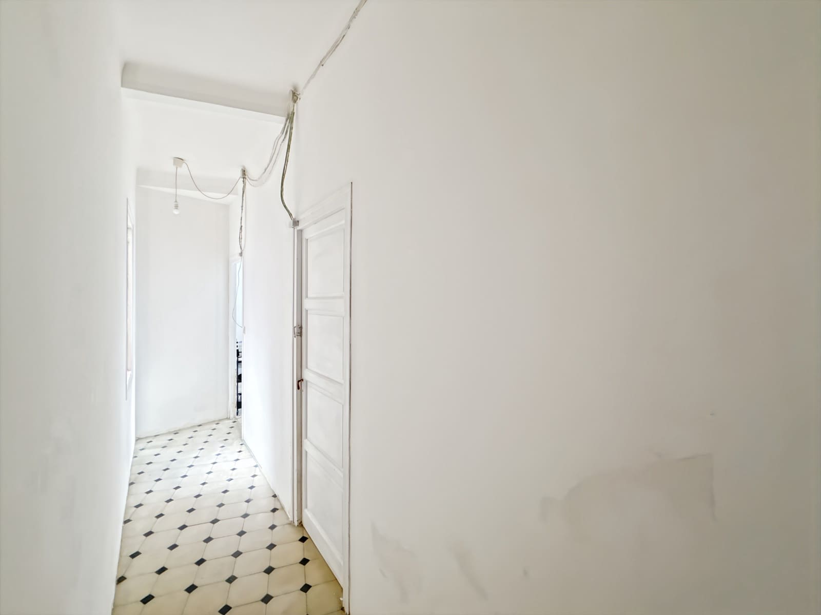 Commercial for sale in Malaga city - € 3,182,000 (Ref: 8679669)