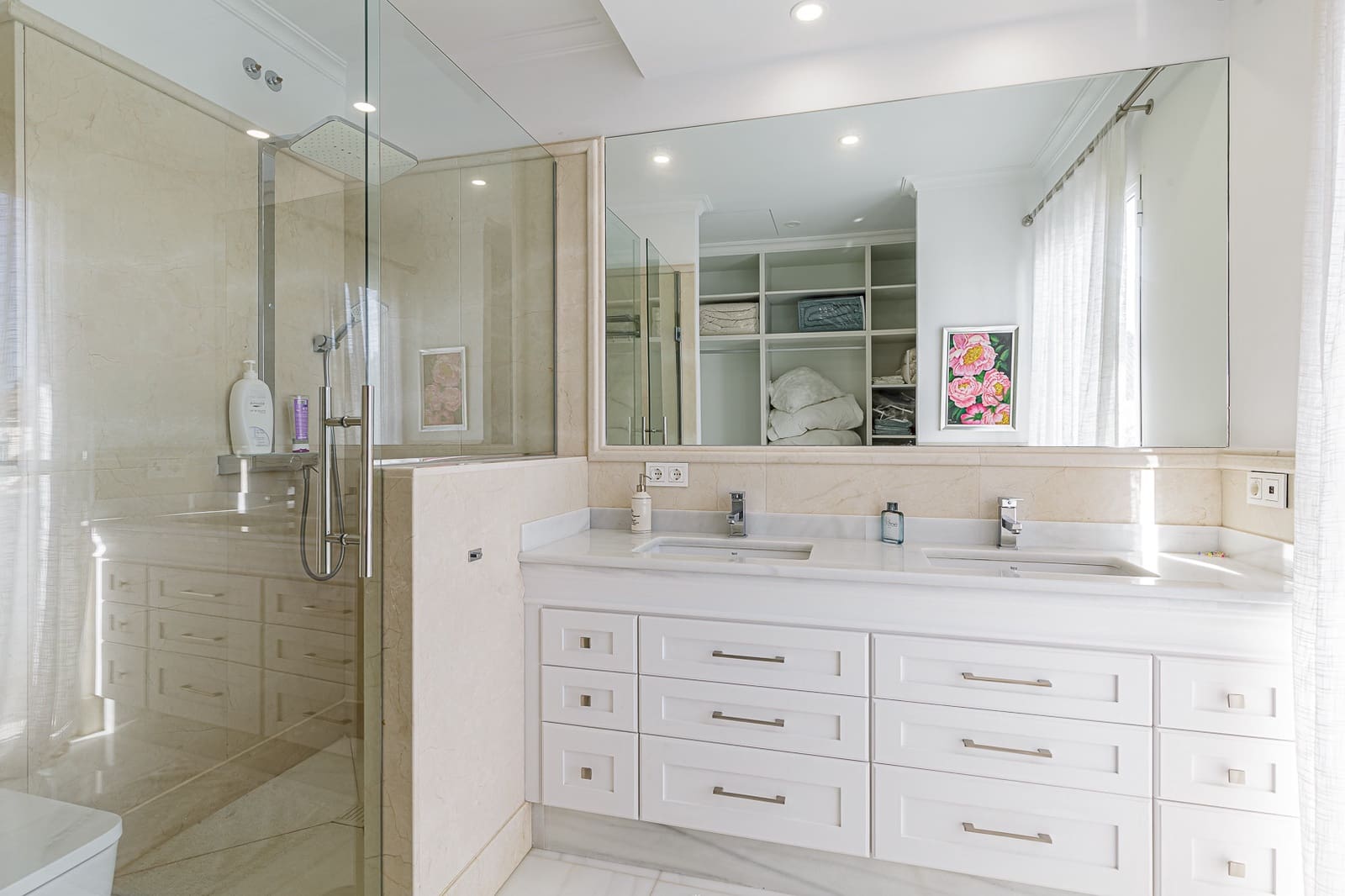 13 bedroom Villa for sale in Marbella with pool garage - € 4,400,000 (Ref: 8682109)