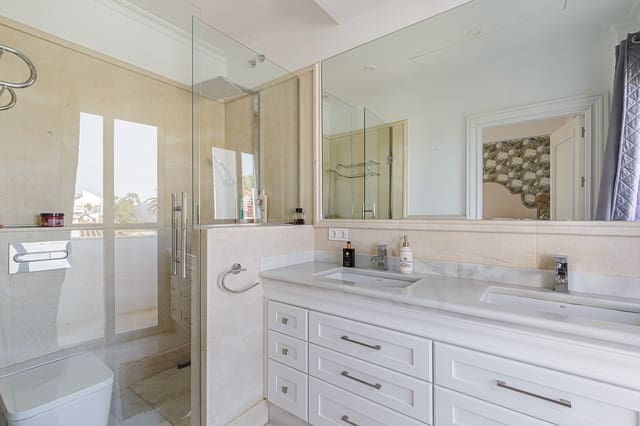 13 chambre Villa/Maison à vendre à Marbella avec piscine garage - 4 400 000 € (Ref: 8682109)