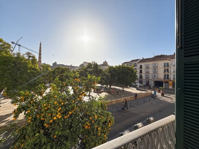 3 bedroom Apartment for sale in Málaga city - € 1,500,000 (Ref: 8683306)