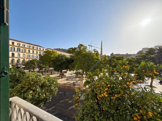 3 bedroom Apartment for sale in Málaga city - € 1,500,000 (Ref: 8683306)