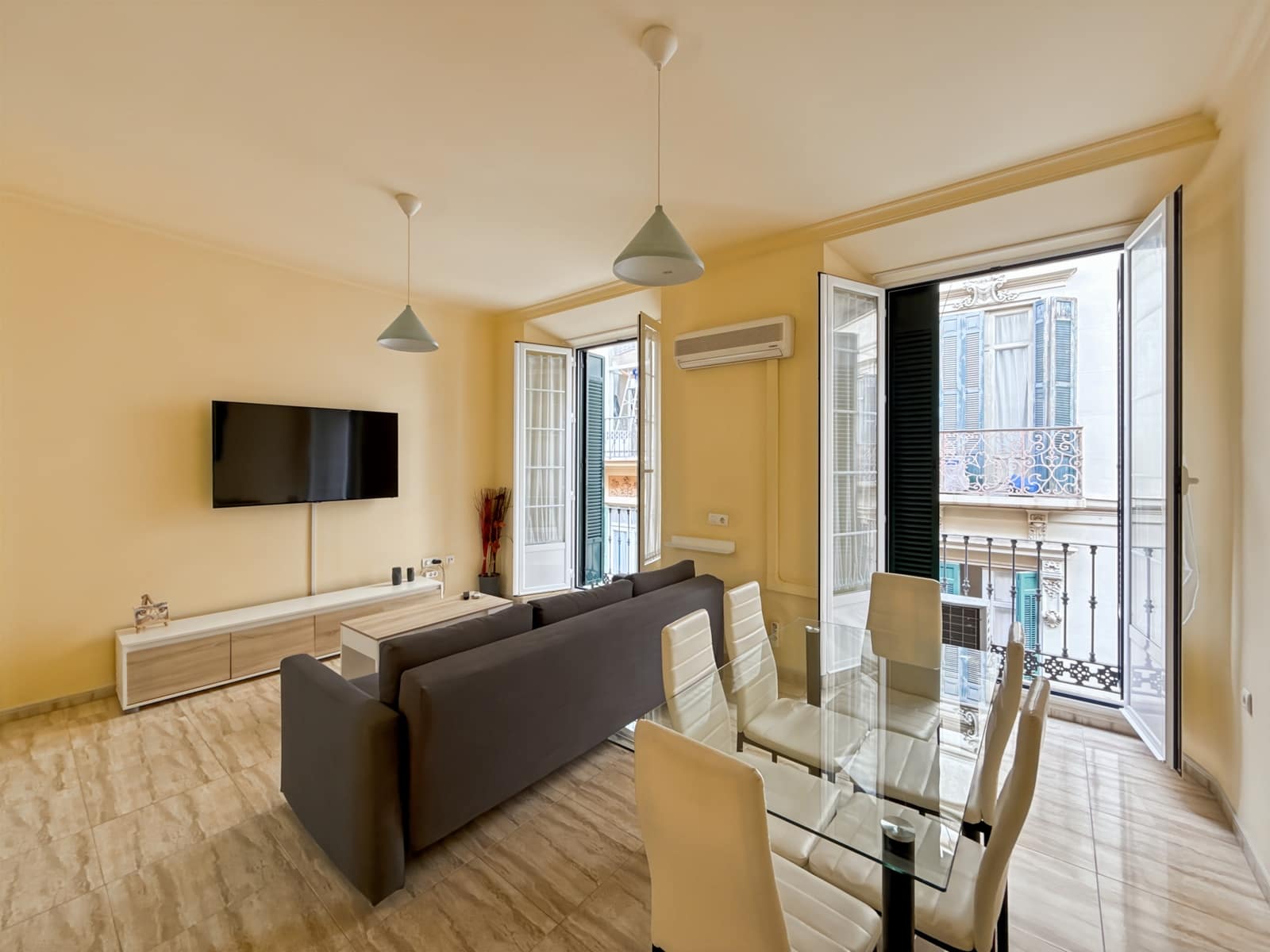 4 Zimmer Apartment zu verkaufen in Malaga Stadt - 1.175.000 € (Ref: 8692770)