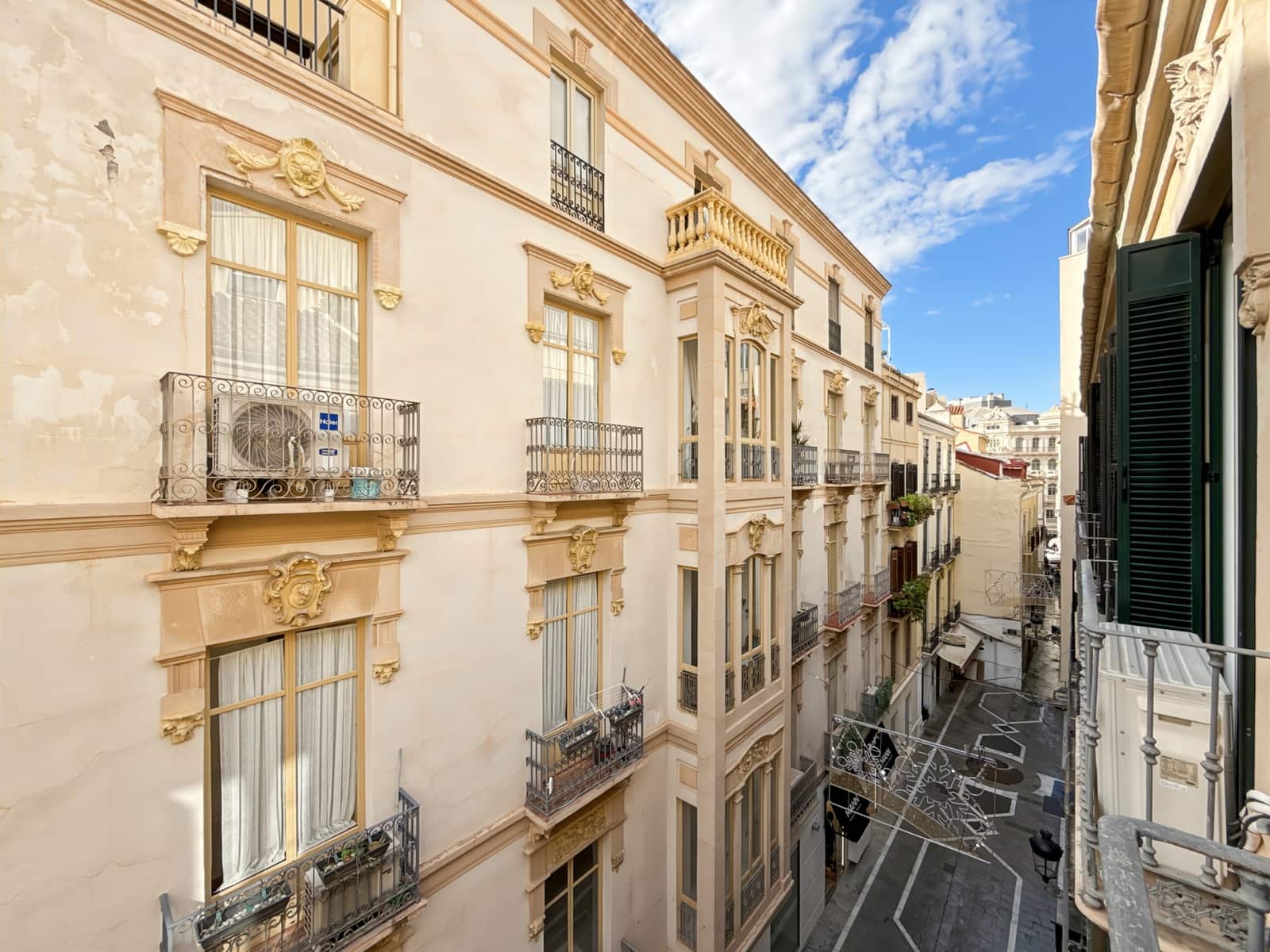 Apartamento de 4 habitaciones en Málaga ciudad en venta - 1.175.000 € (Ref: 8692770)