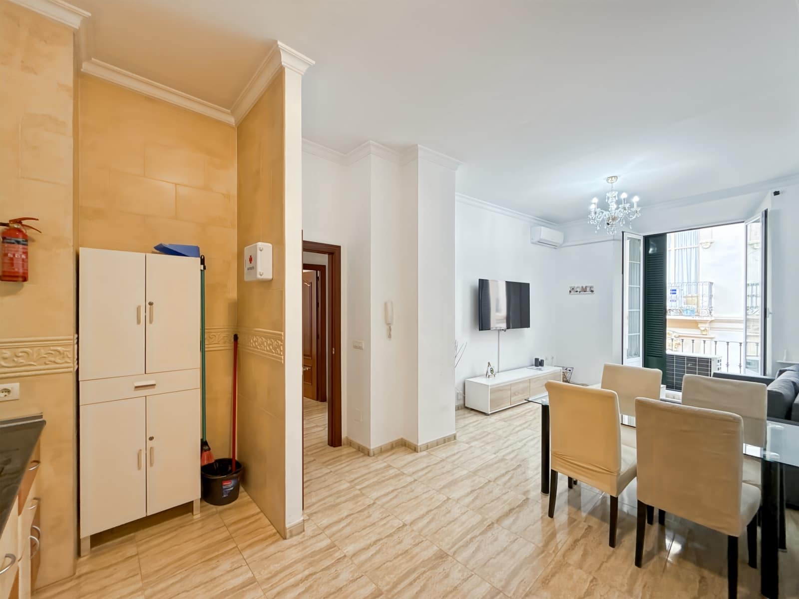 Apartamento de 4 habitaciones en Málaga ciudad en venta - 1.175.000 € (Ref: 8692770)