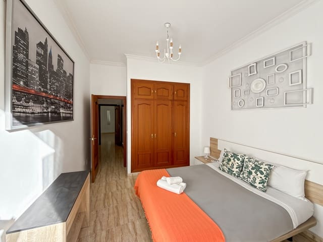 4 sypialnia Apartament na sprzedaż w Miasto Málaga - 1 175 000 € (Ref: 8692770)