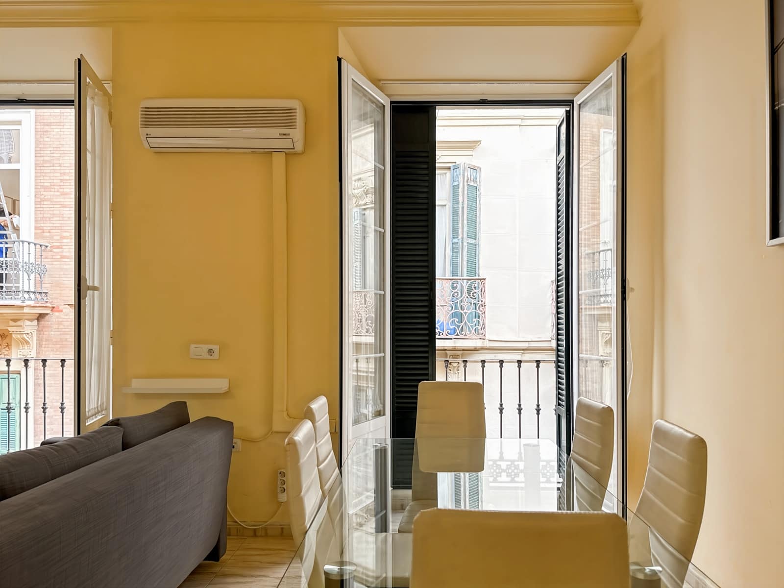 Apartamento de 4 habitaciones en Málaga ciudad en venta - 1.175.000 € (Ref: 8692770)