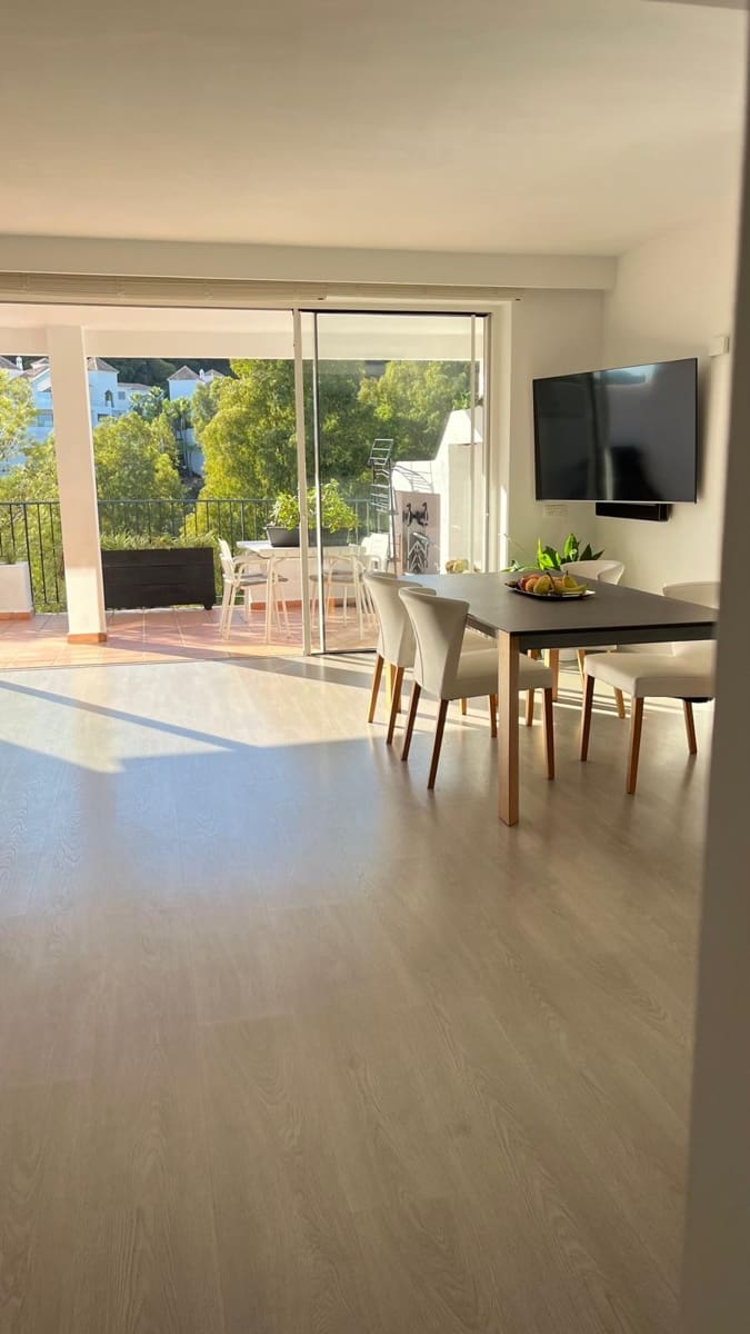 4 soveværelse Byhus til salg i Benahavis med garage - € 799.000 (Ref: 8703668)