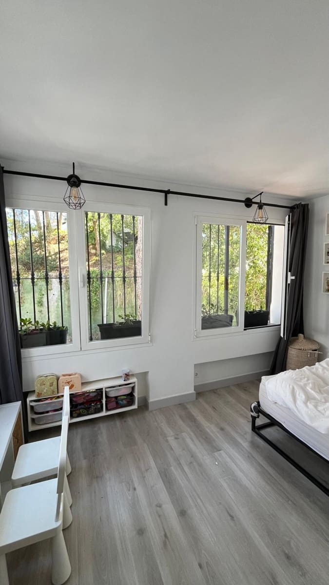 4 soveværelse Byhus til salg i Benahavis med garage - € 799.000 (Ref: 8703668)