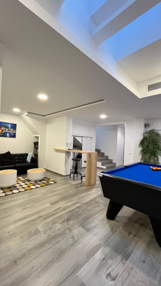 4 soveværelse Byhus til salg i Benahavis med garage - € 799.000 (Ref: 8703668)