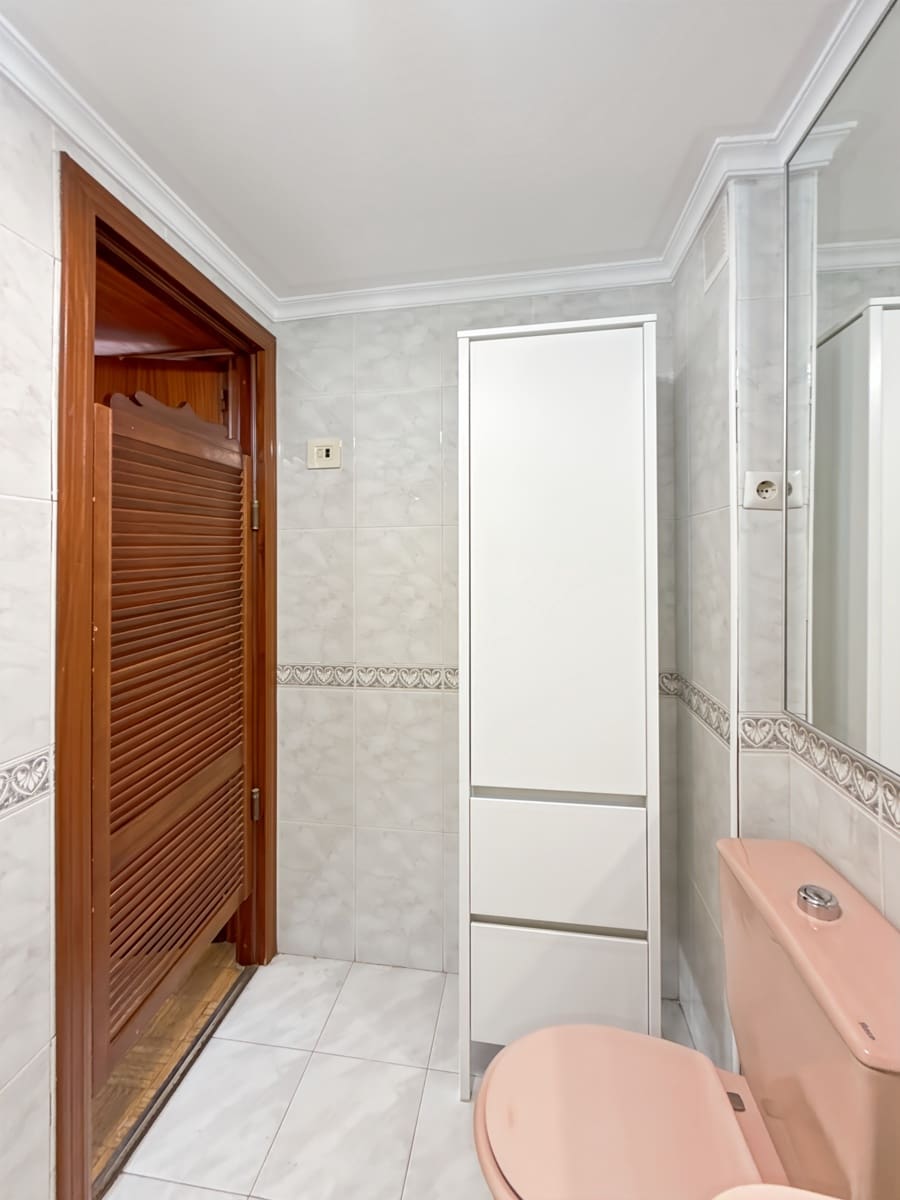 2 makuuhuone Huoneisto myytävänä paikassa Malaga kaupunki mukana 
autotalli - 456 000 € (Ref: 8715331)