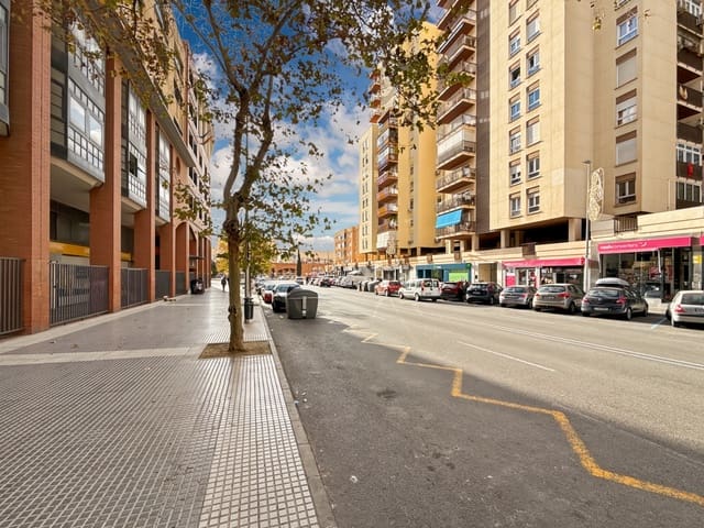 Apartamento de 2 habitaciones en Cruz de Humilladero, Málaga ciudad en venta con garaje - 456.000 € (Ref: 8715331)