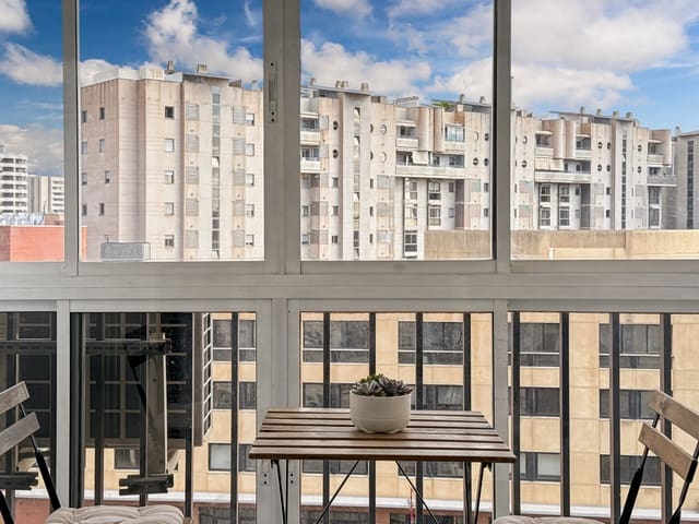 Apartamento de 2 habitaciones en Cruz de Humilladero, Málaga ciudad en venta con garaje - 456.000 € (Ref: 8715331)