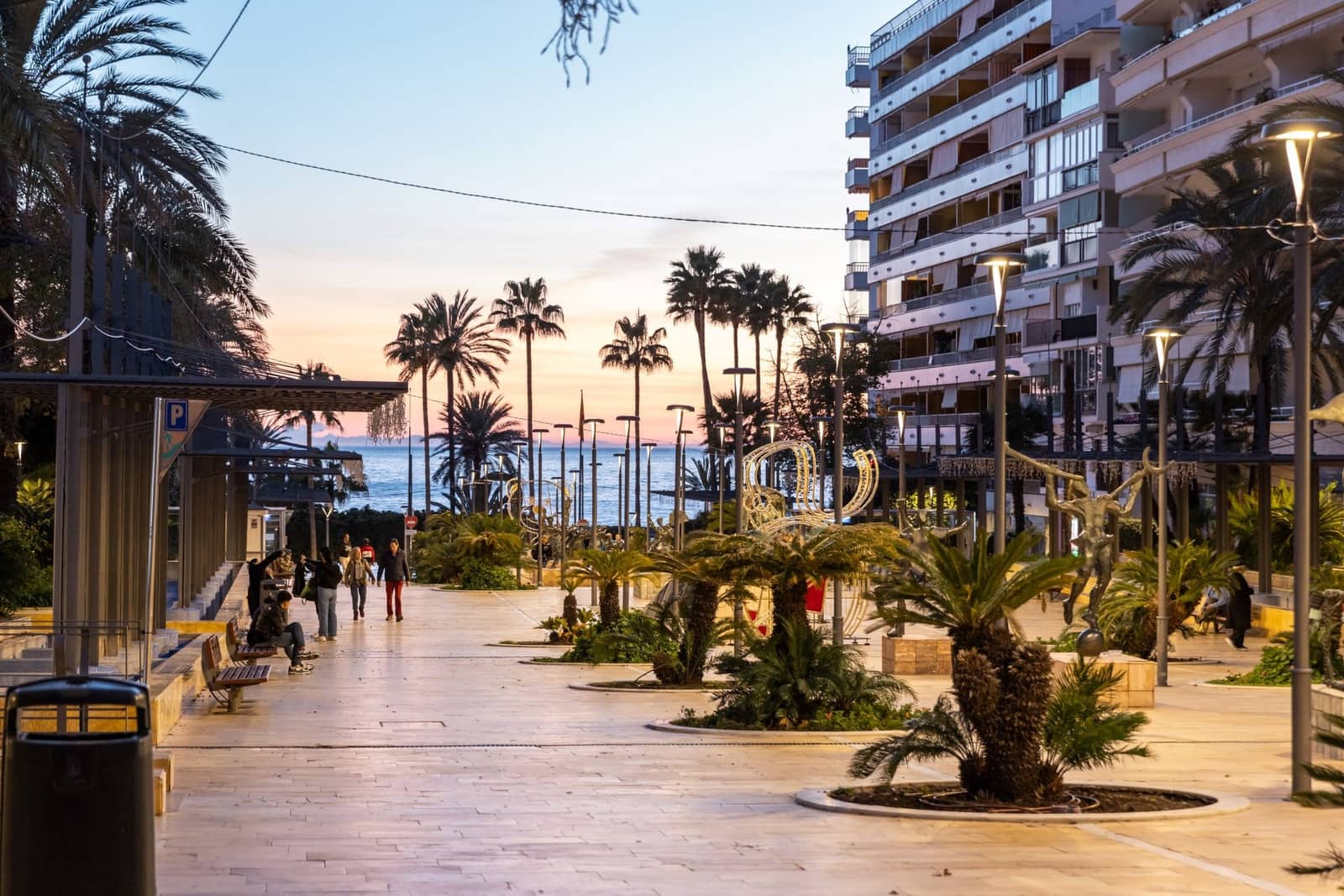 1 soveværelse Lejlighed til salg i Marbella med swimmingpool garage - € 395.000 (Ref: 8752144)