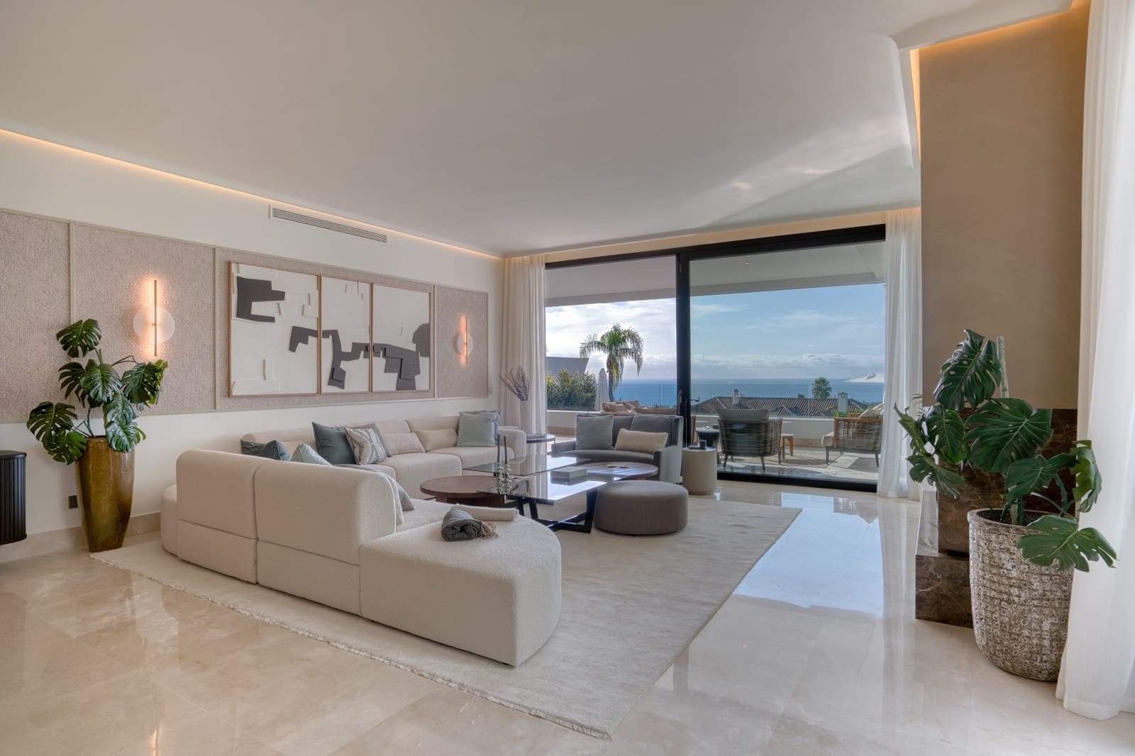 Apartamento de 4 habitaciones en Marbella en venta con piscina garaje - 3.850.000 € (Ref: 8759818)