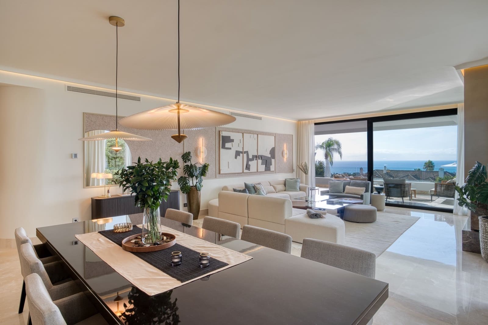 Apartamento de 4 habitaciones en Marbella en venta con piscina garaje - 3.850.000 € (Ref: 8759818)