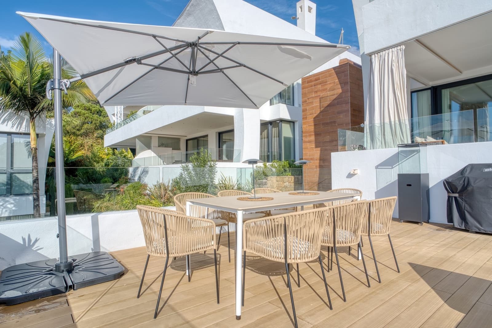 Apartamento de 4 habitaciones en Marbella en venta con piscina garaje - 3.850.000 € (Ref: 8759818)