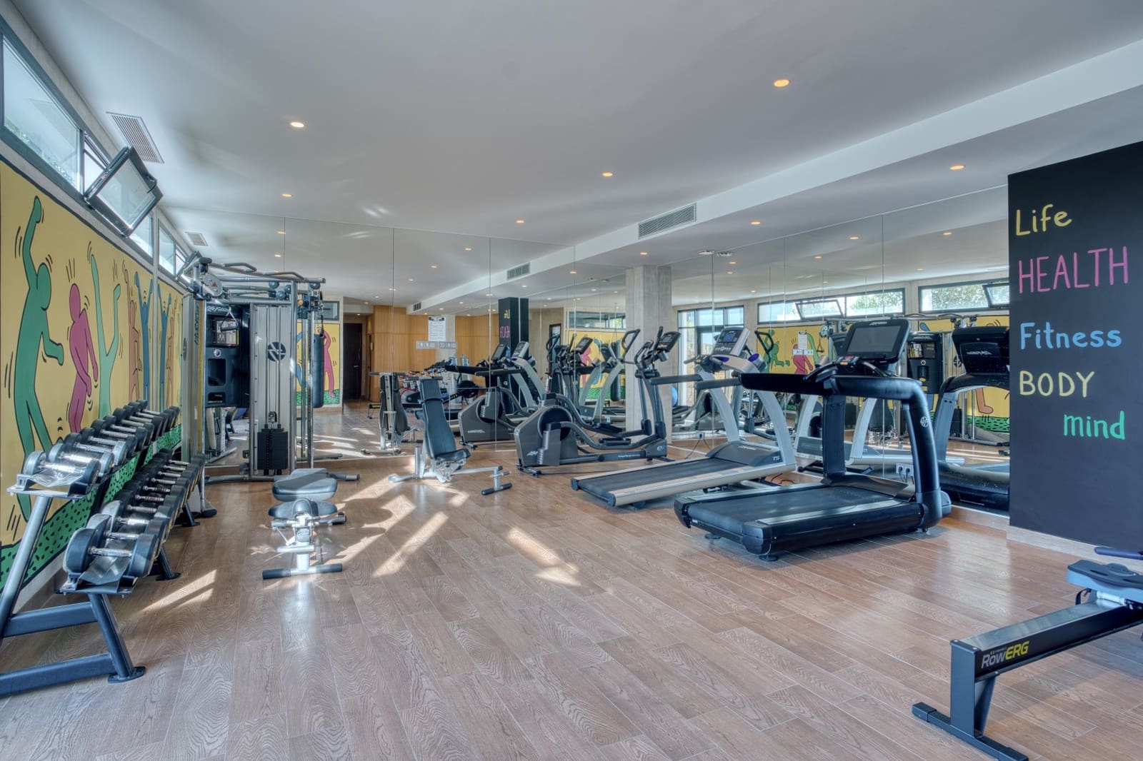 Apartamento de 4 habitaciones en Marbella en venta con piscina garaje - 3.850.000 € (Ref: 8759818)