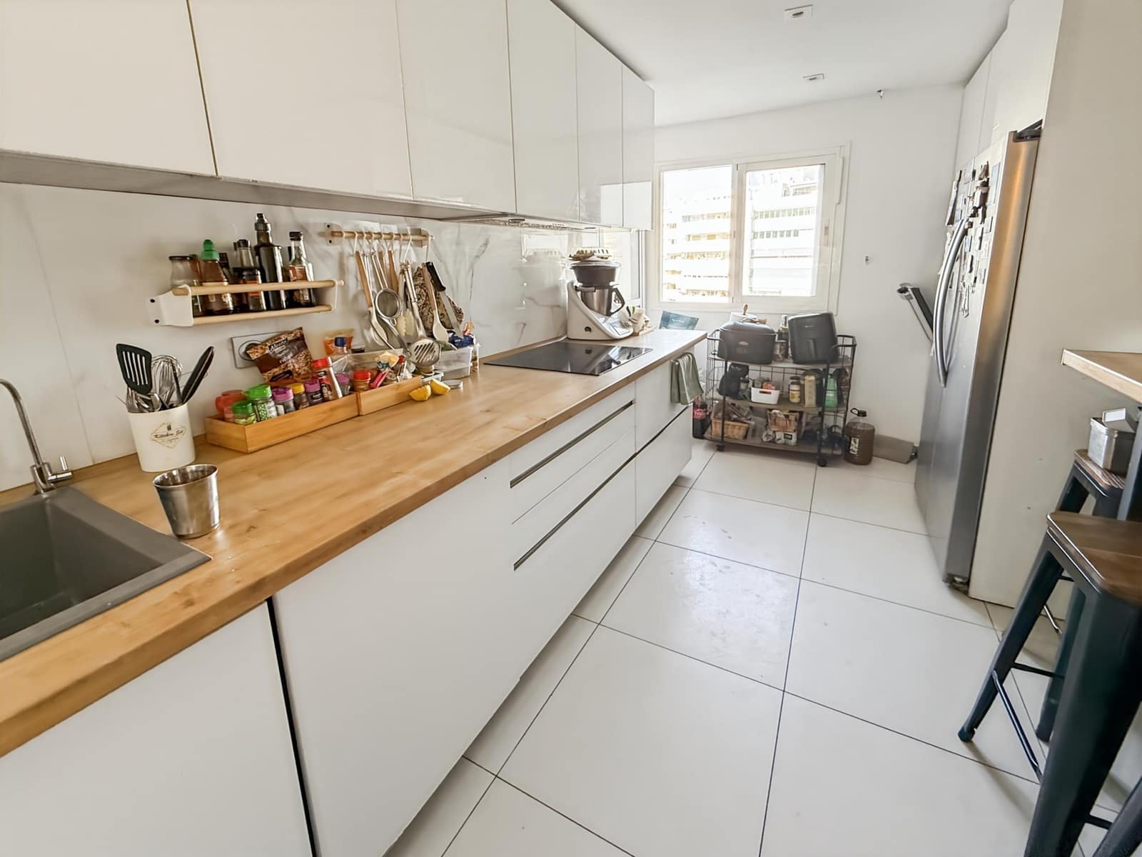 3 bedroom Apartment for sale in Fuengirola with pool garage - € 399,000 (Ref: 8786246)