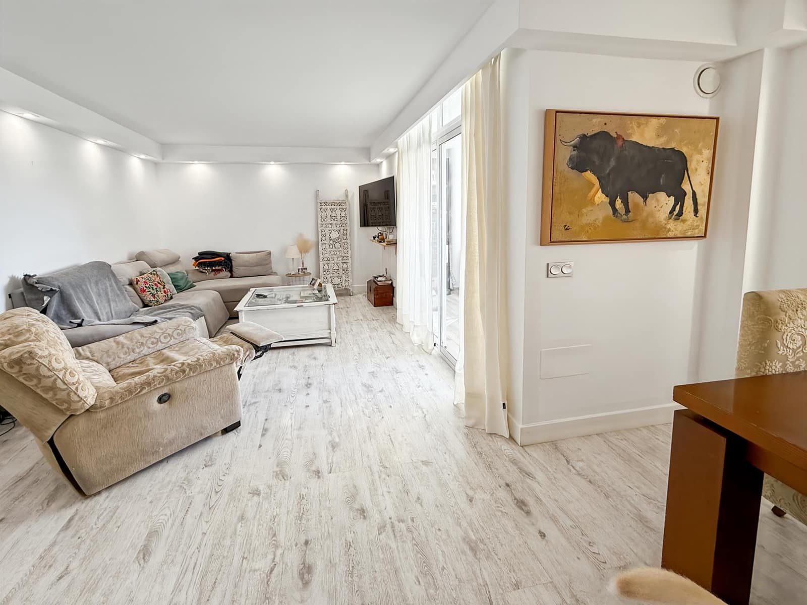 3 bedroom Apartment for sale in Fuengirola with pool garage - € 399,000 (Ref: 8786246)