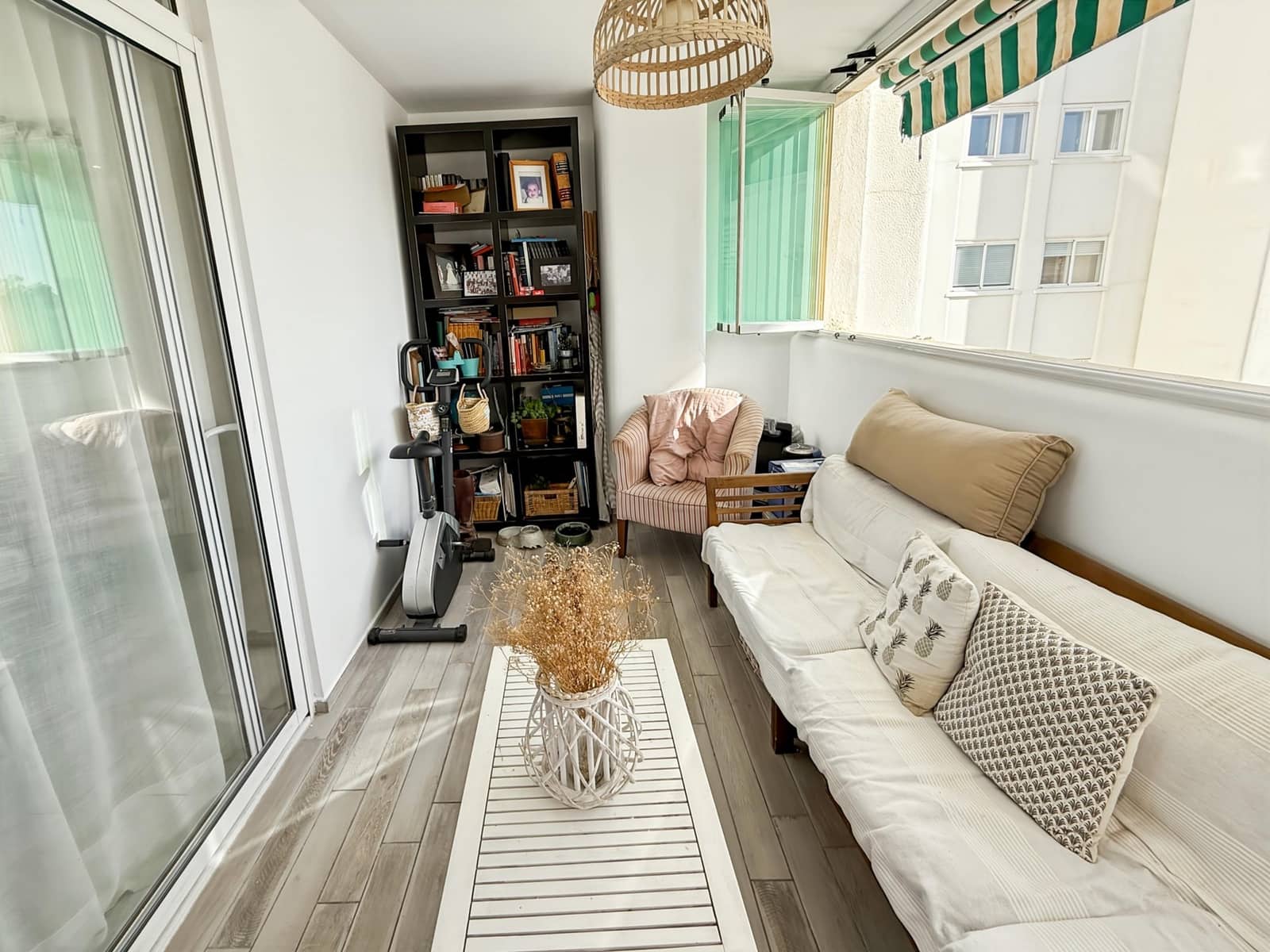 3 bedroom Apartment for sale in Fuengirola with pool garage - € 399,000 (Ref: 8786246)