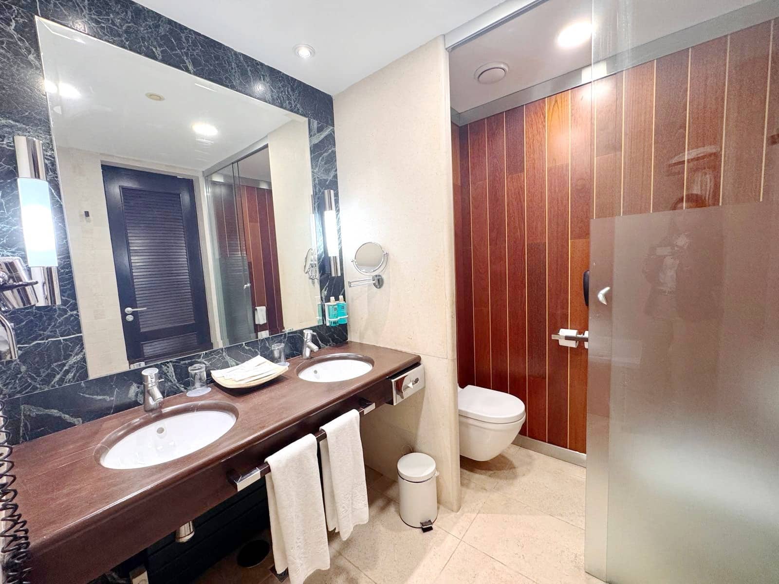 2 soveværelse Penthouse til salg i Marbella med swimmingpool garage - € 1.290.000 (Ref: 8789161)