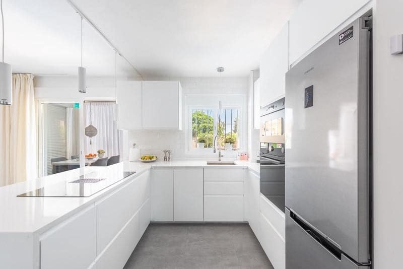 2 soveværelse Lejlighed til salg i Marbella med swimmingpool garage - € 499.000 (Ref: 8791801)