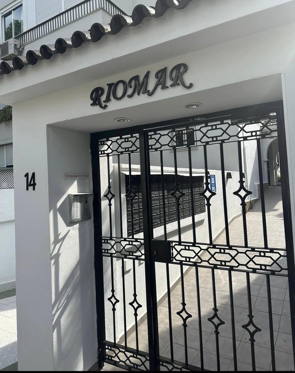 2 soveværelse Lejlighed til salg i Marbella med swimmingpool garage - € 499.000 (Ref: 8791801)