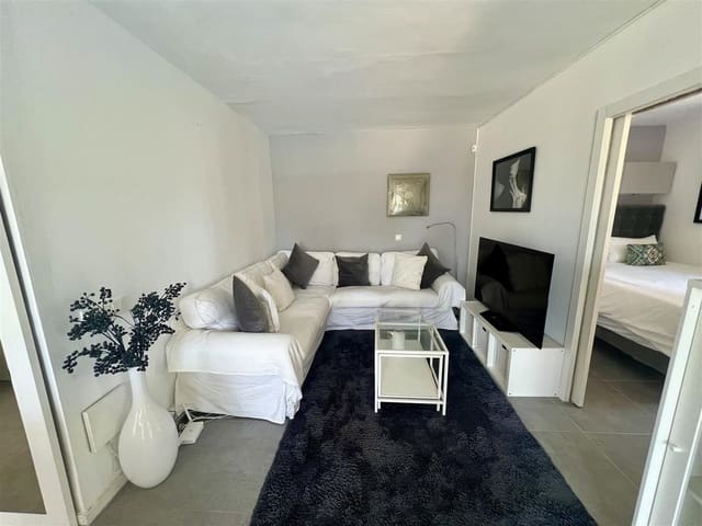 2 soveværelse Lejlighed til salg i Marbella med swimmingpool garage - € 499.000 (Ref: 8791801)