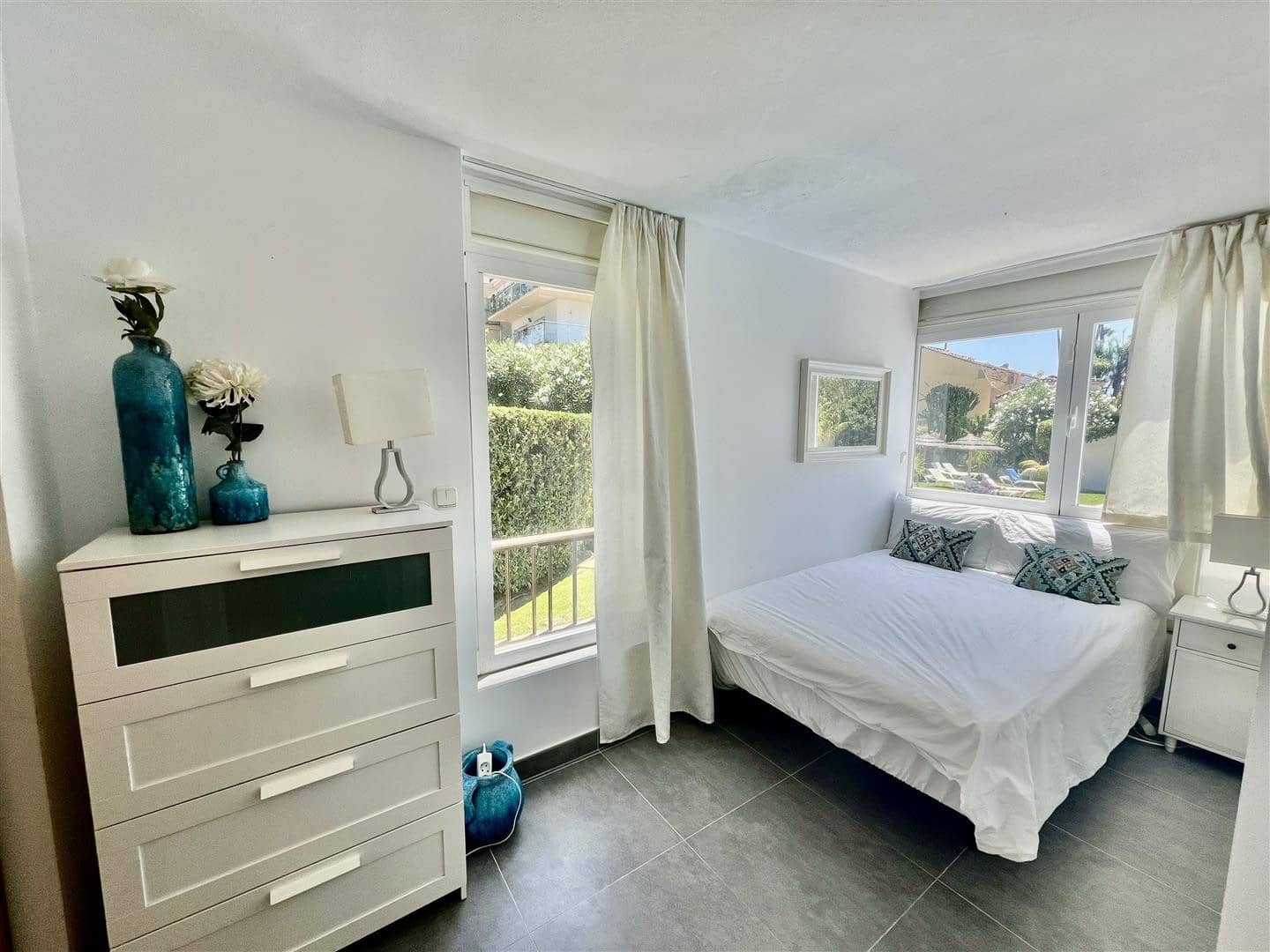 2 soveværelse Lejlighed til salg i Marbella med swimmingpool garage - € 499.000 (Ref: 8791801)