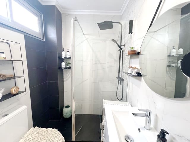 1 makuuhuone Huoneisto myytävänä paikassa Marbella - 325 000 € (Ref: 8847287)