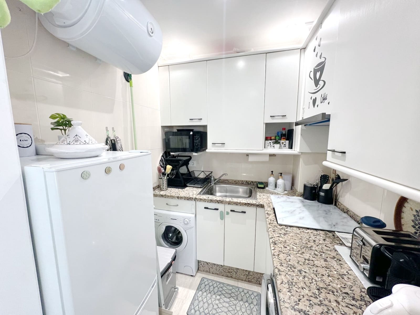 1 bedroom Apartment for sale in Marbella - € 325,000 (Ref: 8847287)