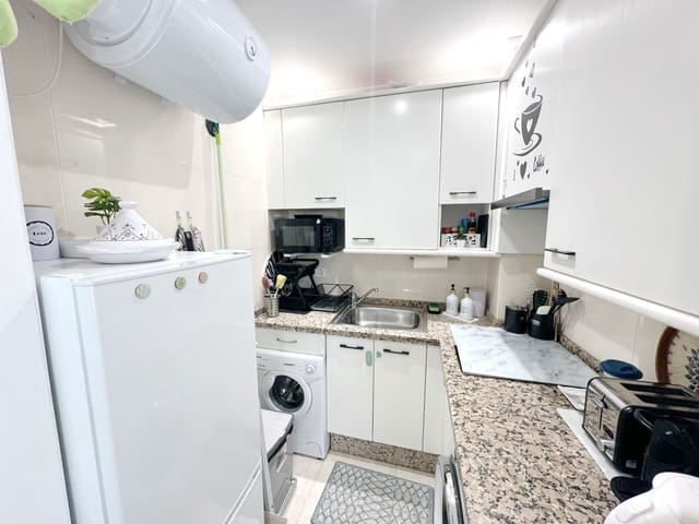 1 makuuhuone Huoneisto myytävänä paikassa Marbella - 325 000 € (Ref: 8847287)