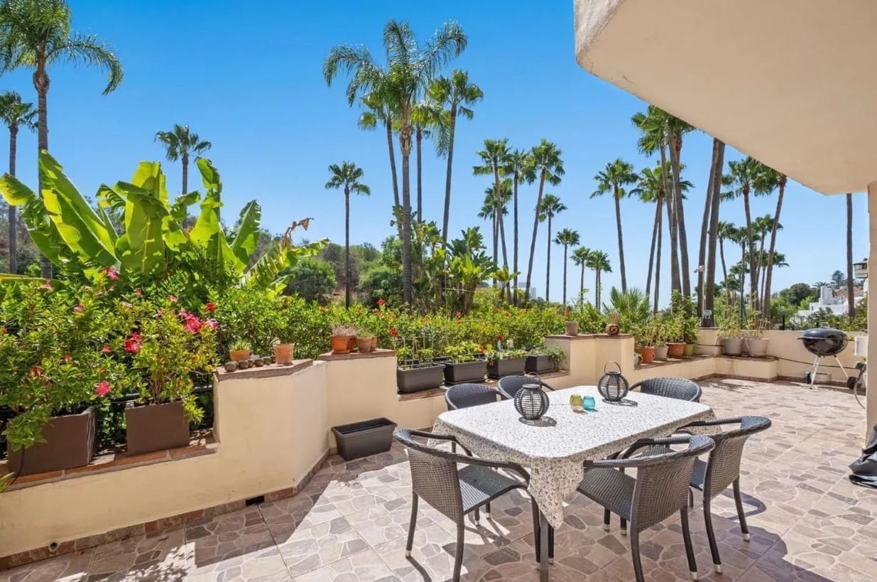 3 bedroom Apartment for sale in Marbella with pool garage - € 785,000 (Ref: 8857509)