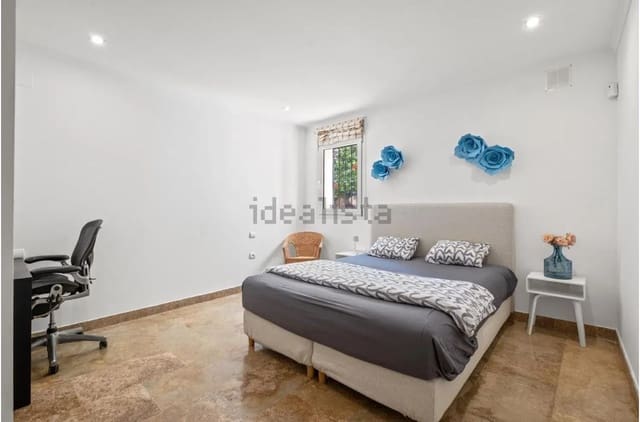 3 soverom Leilighet til salgs i Marbella med svømmebasseng garasje - € 900 000 (Ref: 8857509)