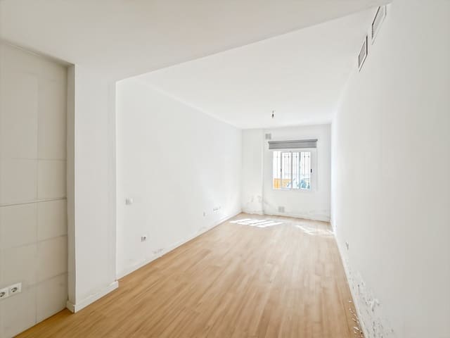 1 soverom Leilighet til salgs i La Trinidad, Málaga by - € 178 700 (Ref: 8900078)