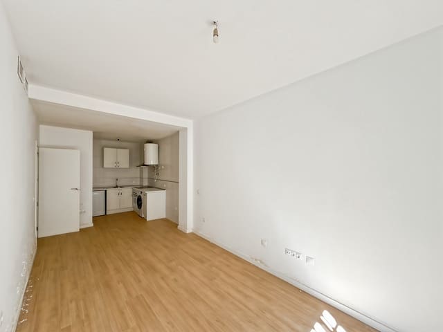 1 soverom Leilighet til salgs i La Trinidad, Málaga by - € 178 700 (Ref: 8900078)