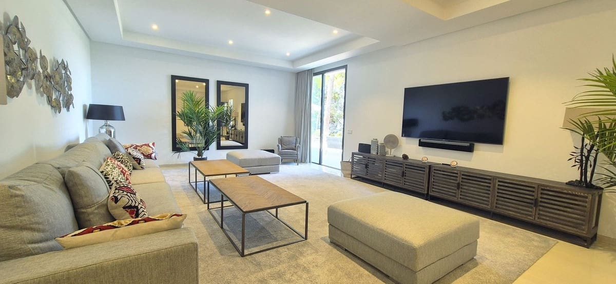 5 soverom Villa til salgs i Benahavis med svømmebasseng garasje - € 2 600 000 (Ref: 8915216)