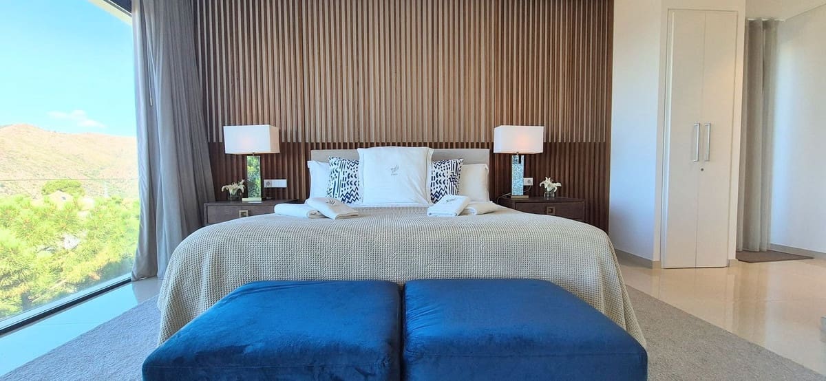 5 soverom Villa til salgs i Benahavis med svømmebasseng garasje - € 2 600 000 (Ref: 8915216)