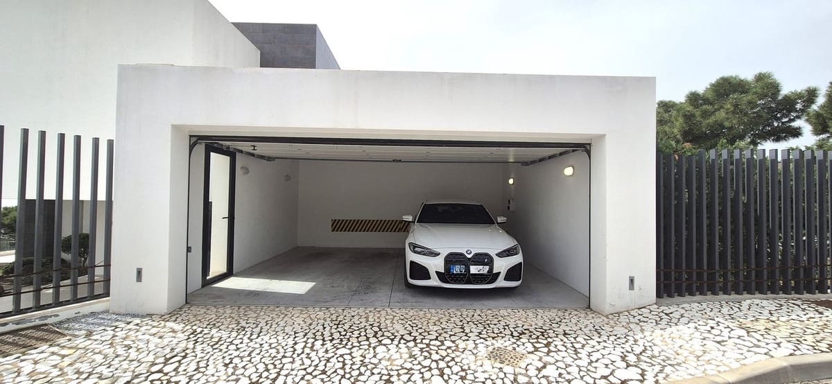 5 soverom Villa til salgs i Benahavis med svømmebasseng garasje - € 2 600 000 (Ref: 8915216)