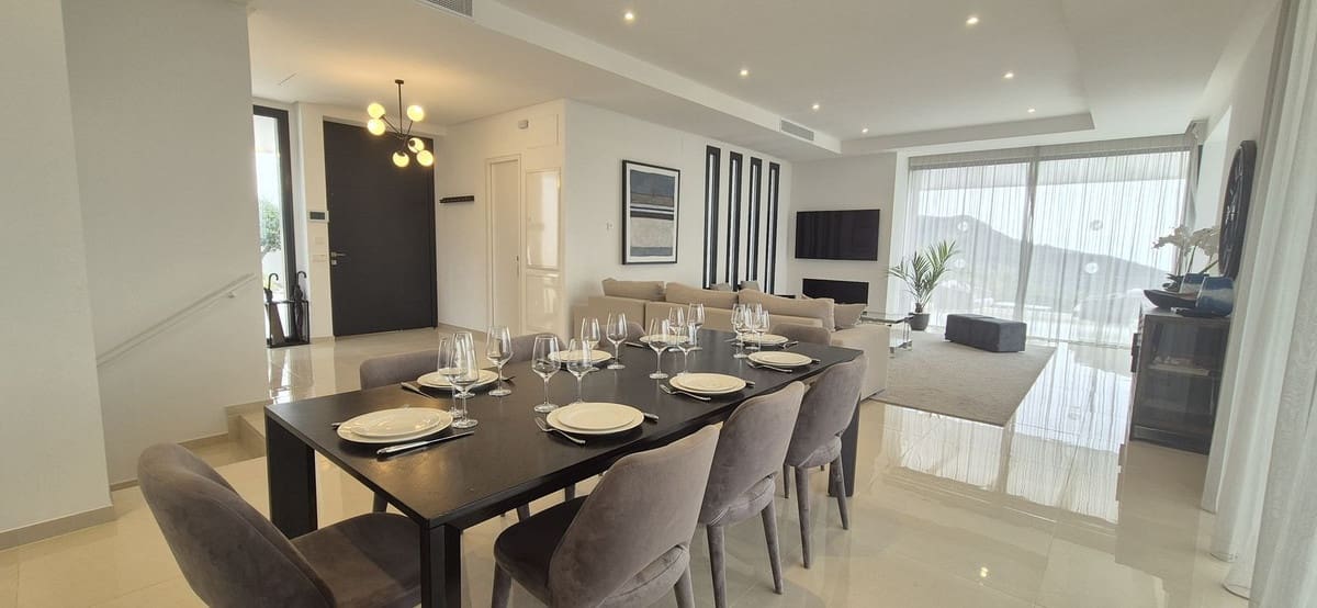 Chalet de 5 habitaciones en Benahavís en venta con piscina garaje - 2.600.000 € (Ref: 8915216)