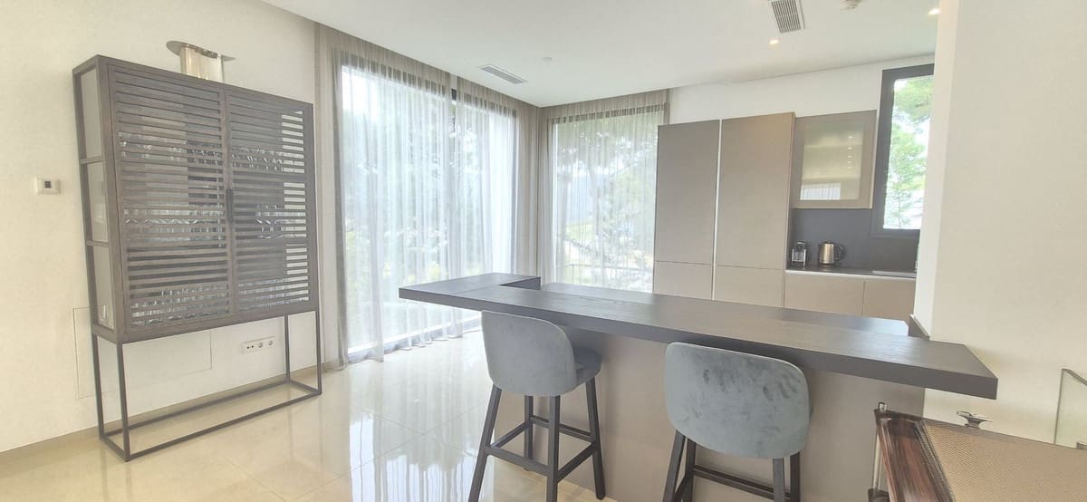 Chalet de 5 habitaciones en Benahavís en venta con piscina garaje - 2.600.000 € (Ref: 8915216)
