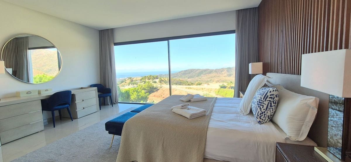 Chalet de 5 habitaciones en Benahavís en venta con piscina garaje - 2.600.000 € (Ref: 8915216)