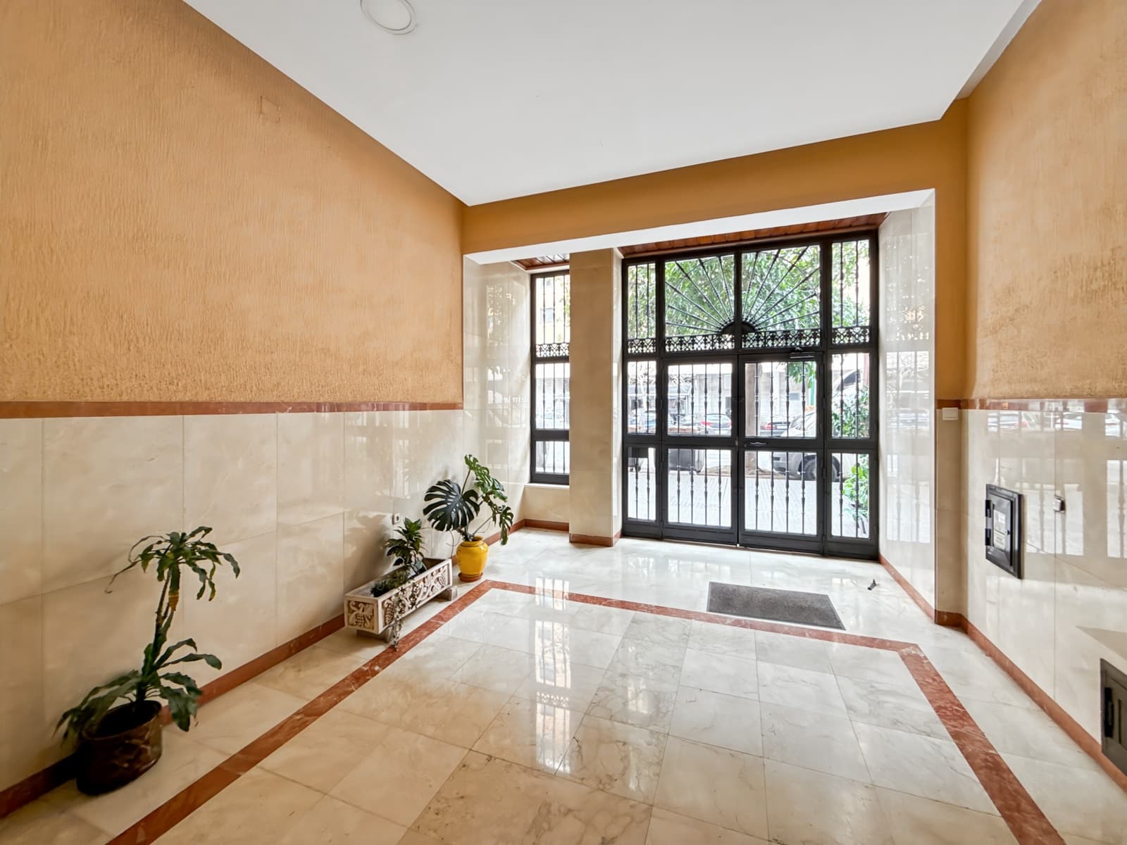 3 soveværelse Lejlighed til salg i Malaga by med garage - € 477.000 (Ref: 8916126)