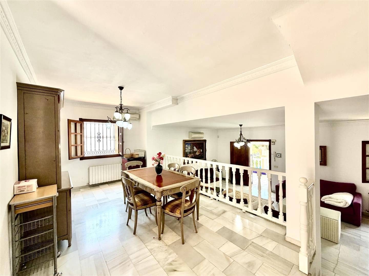 3 Zimmer Doppelhaus zu verkaufen in Nueva Andalucia mit Pool Garage - 945.000 € (Ref: 8916127)