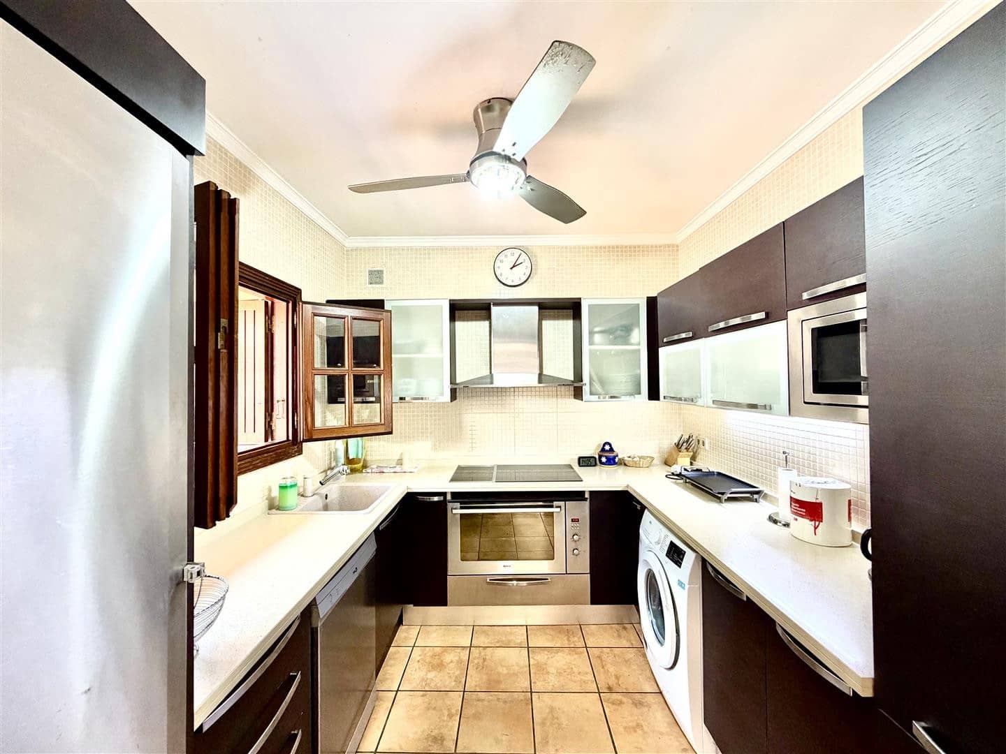 3 Zimmer Doppelhaus zu verkaufen in Nueva Andalucia mit Pool Garage - 945.000 € (Ref: 8916127)