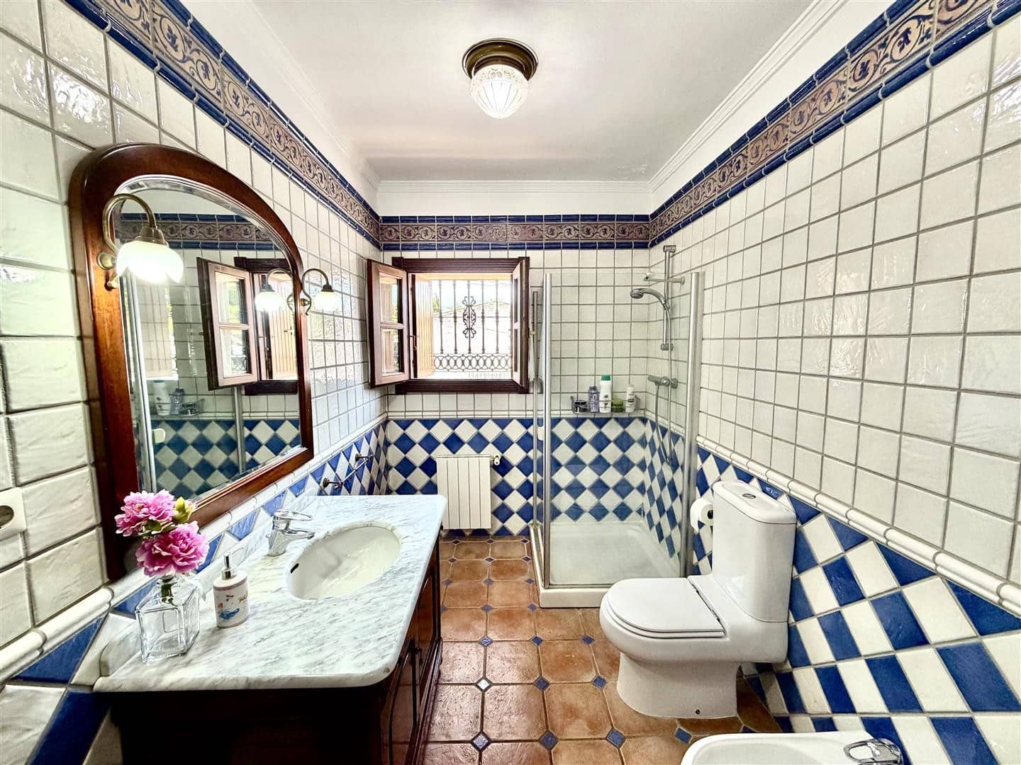 3 Zimmer Doppelhaus zu verkaufen in Nueva Andalucia mit Pool Garage - 945.000 € (Ref: 8916127)