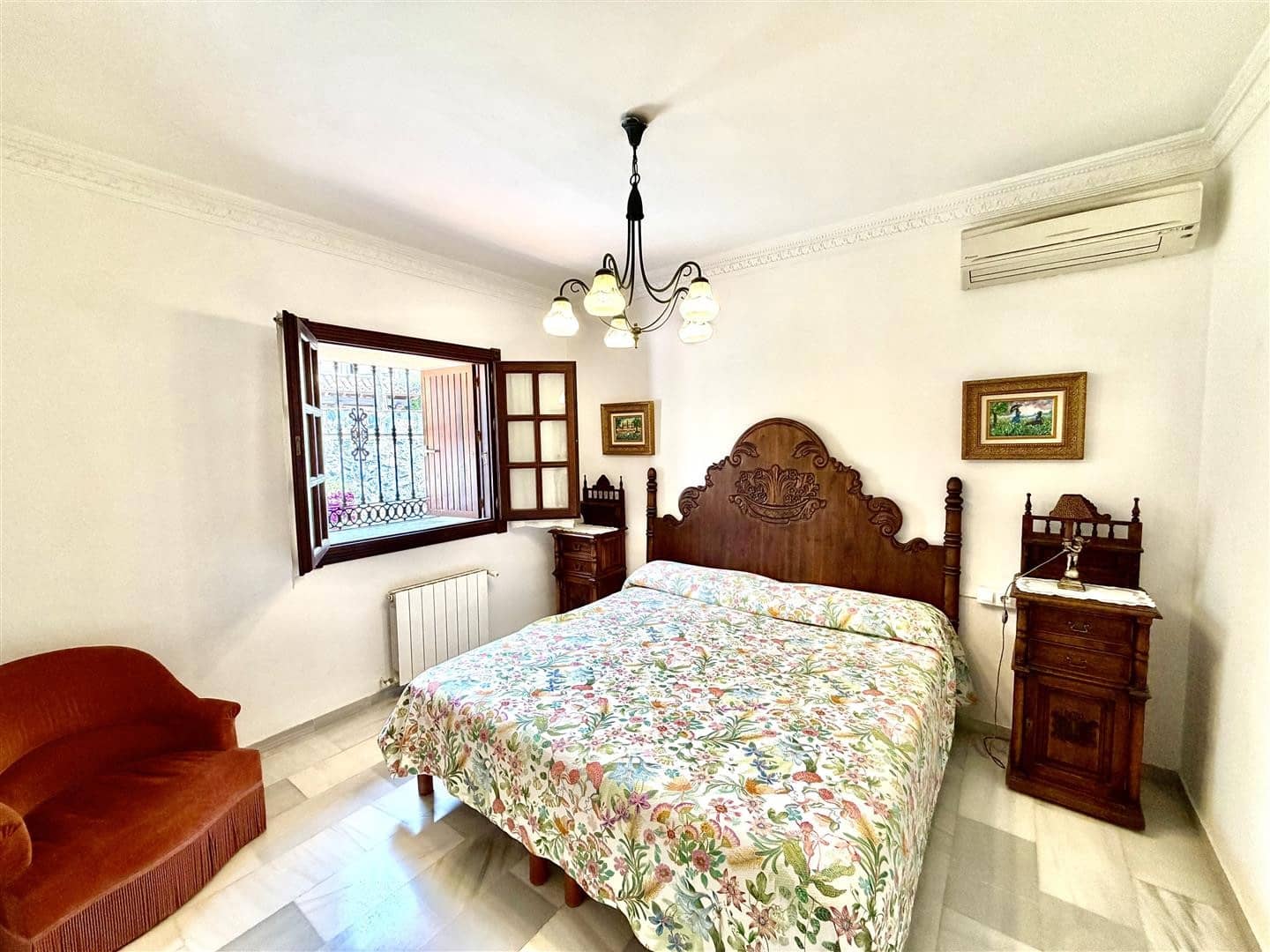 3 Zimmer Doppelhaus zu verkaufen in Nueva Andalucia mit Pool Garage - 945.000 € (Ref: 8916127)