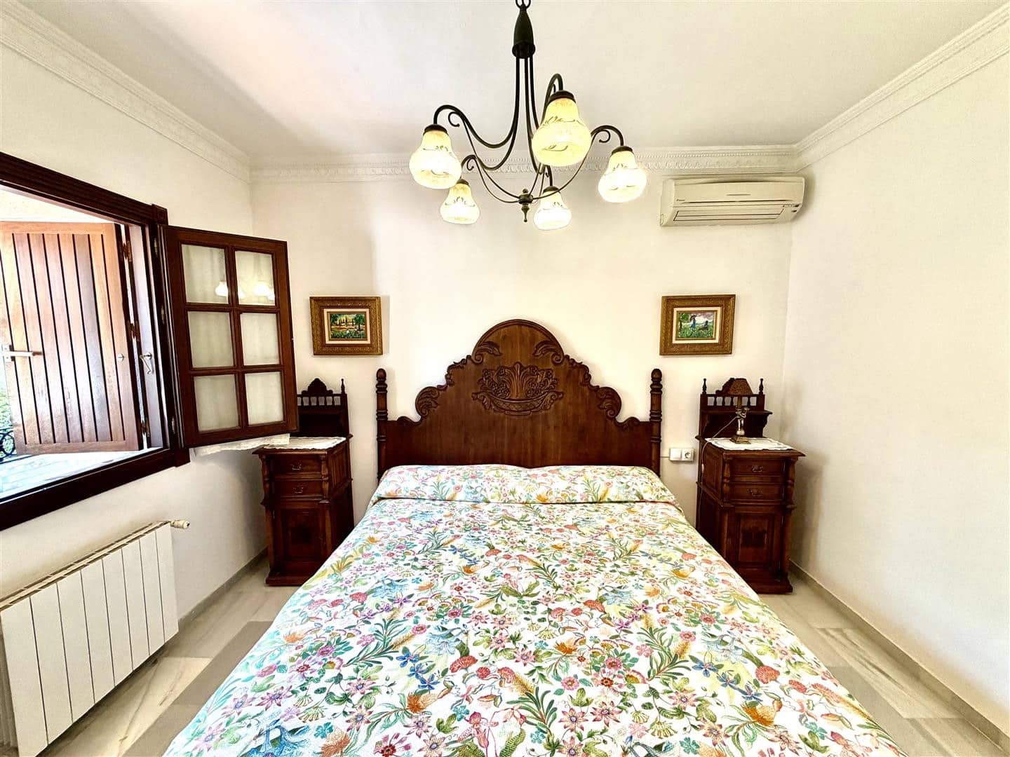 3 Zimmer Doppelhaus zu verkaufen in Nueva Andalucia mit Pool Garage - 945.000 € (Ref: 8916127)